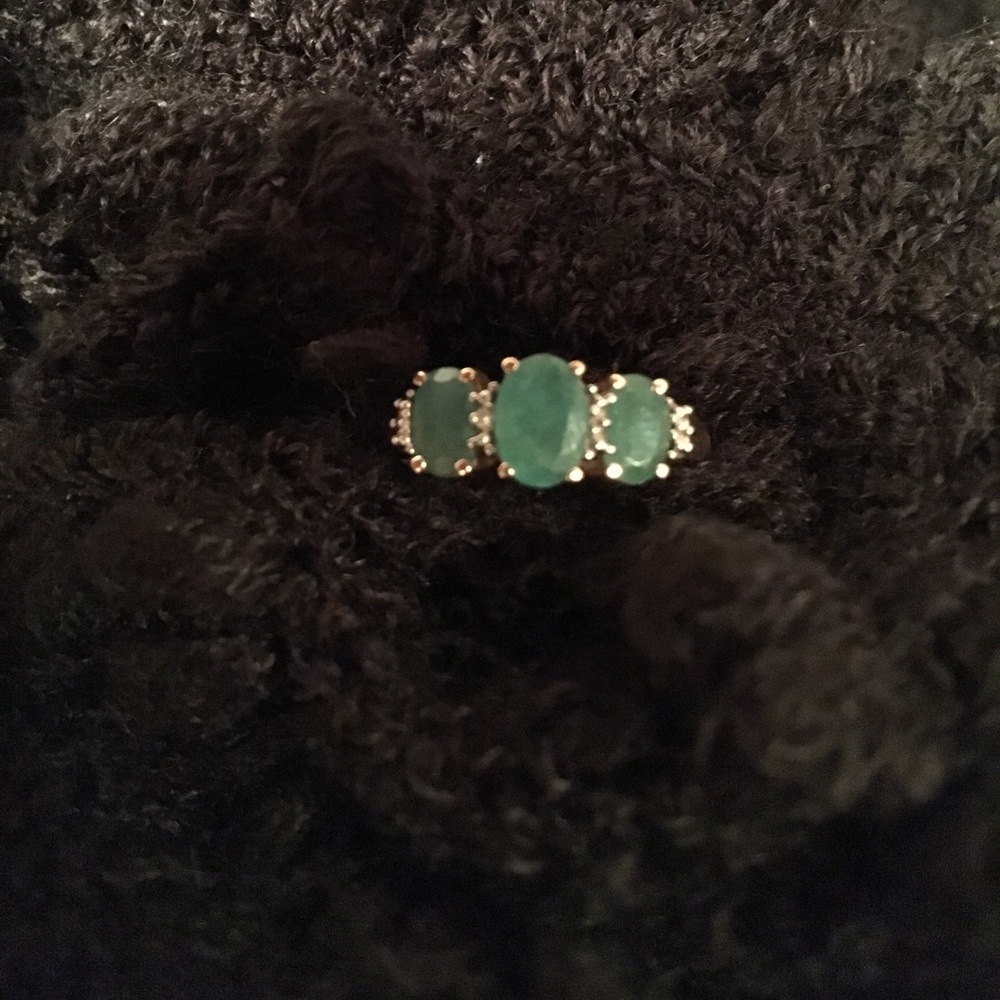 Emerald ring, 10k yellow gold, size 6.